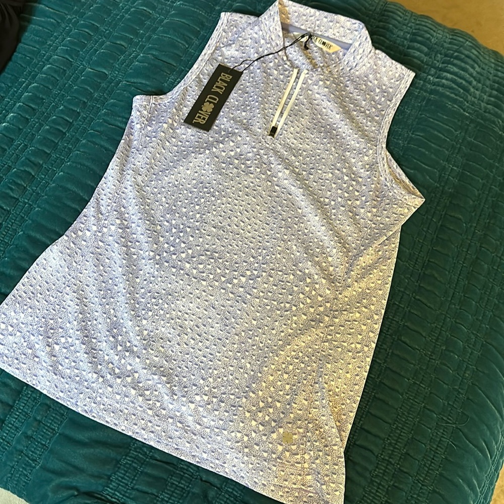 Size S women golf top, Black Clover, small collar zipper, sleeveless.